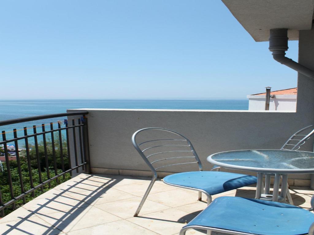 Apartments Galija Petrovac na moru Zimmer foto